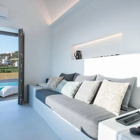 Villa Luxury Santorini Pori Blanca Master Private Pool Foinikiá